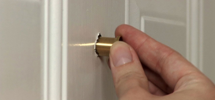 peephole door repair in Rubidoux